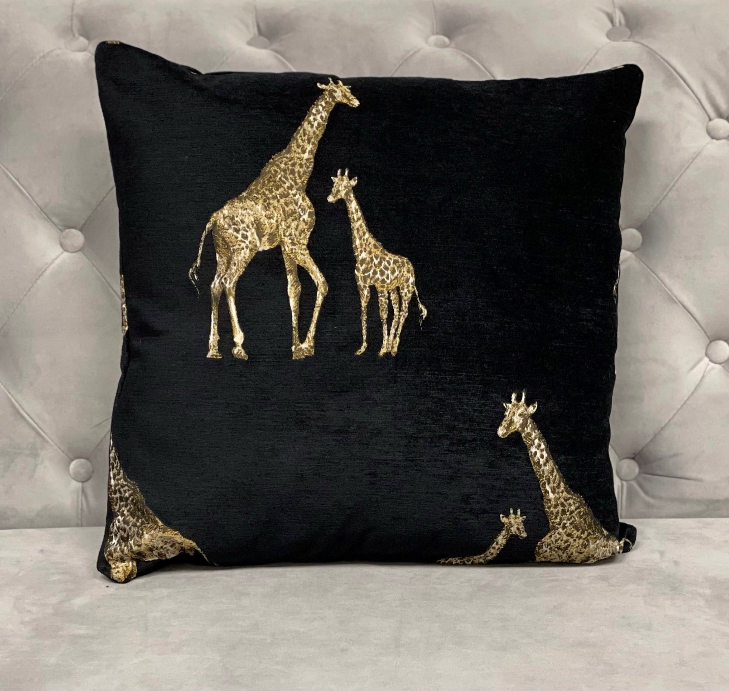 Giraffe cushion shop cover